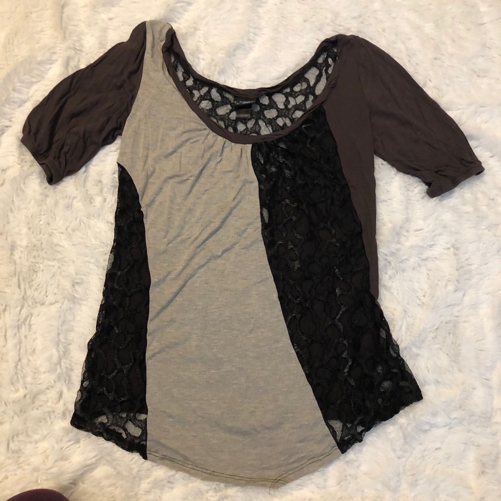 🔴3/$10🔴 Daytrip Women’s dressy top 🔴3/$10🔴
